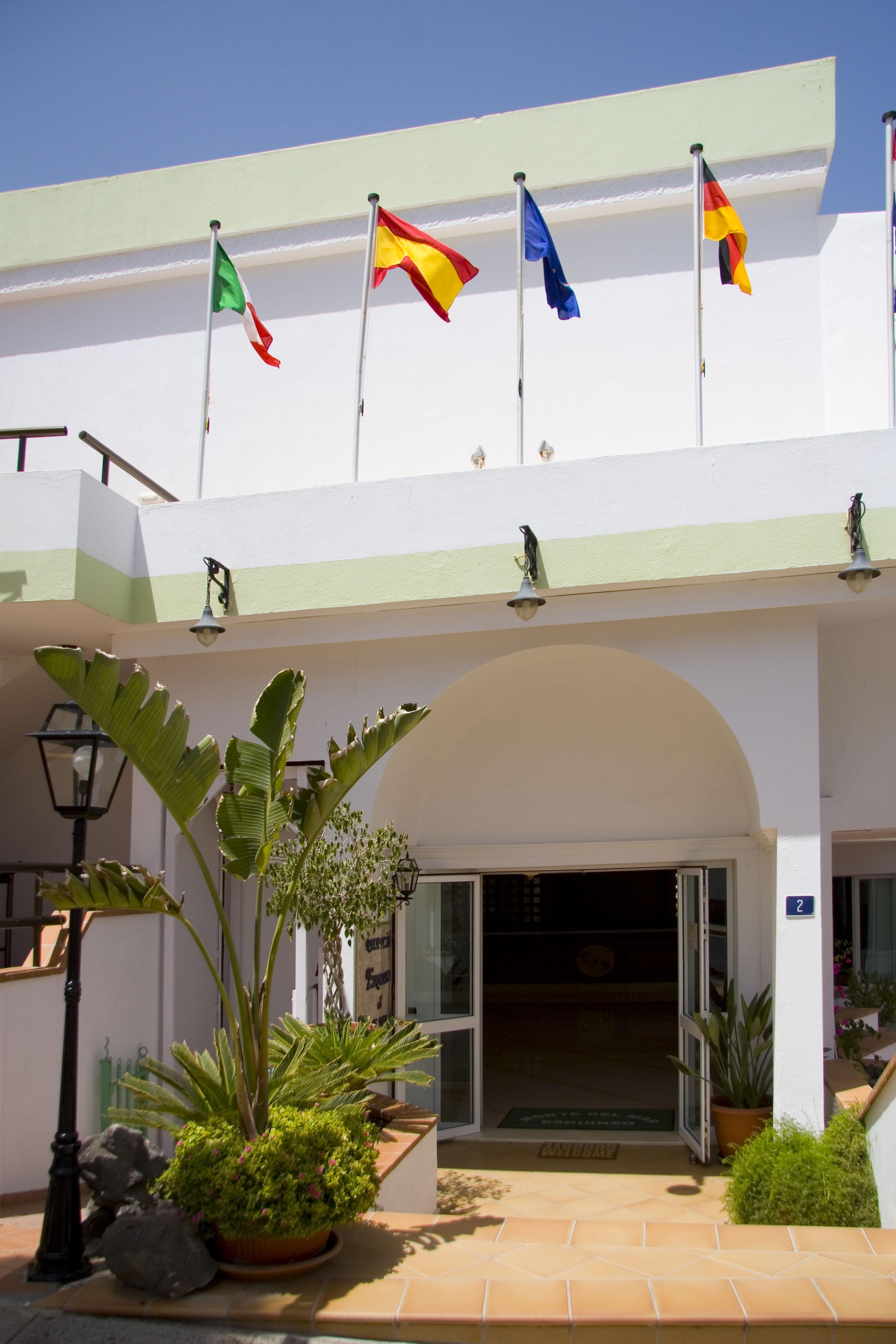 Aparthotel Esquinzo Y Monte Del Mar Playa De Esquinzo Eksteriør bilde