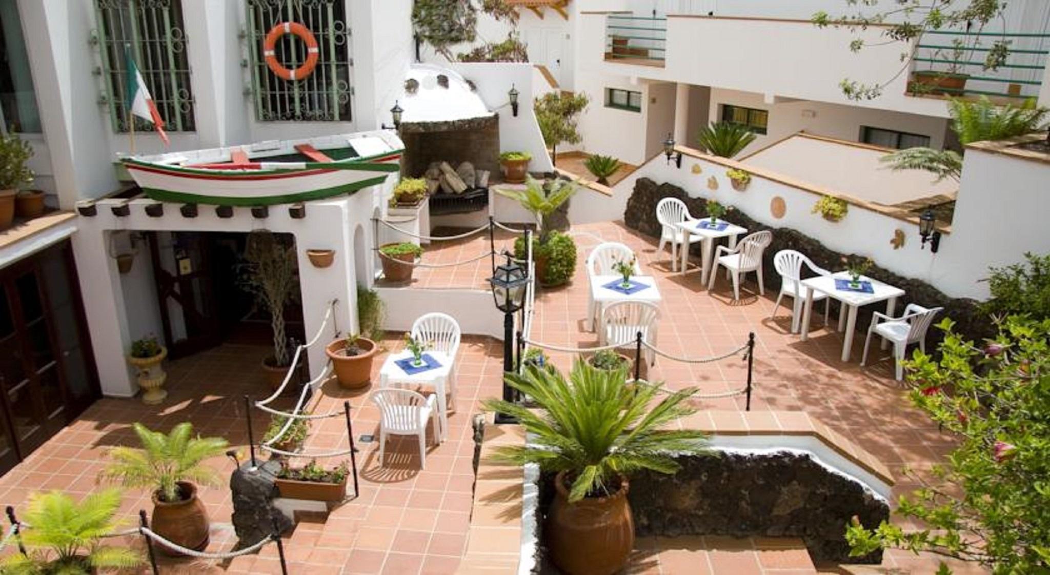 Aparthotel Esquinzo Y Monte Del Mar Playa De Esquinzo Eksteriør bilde