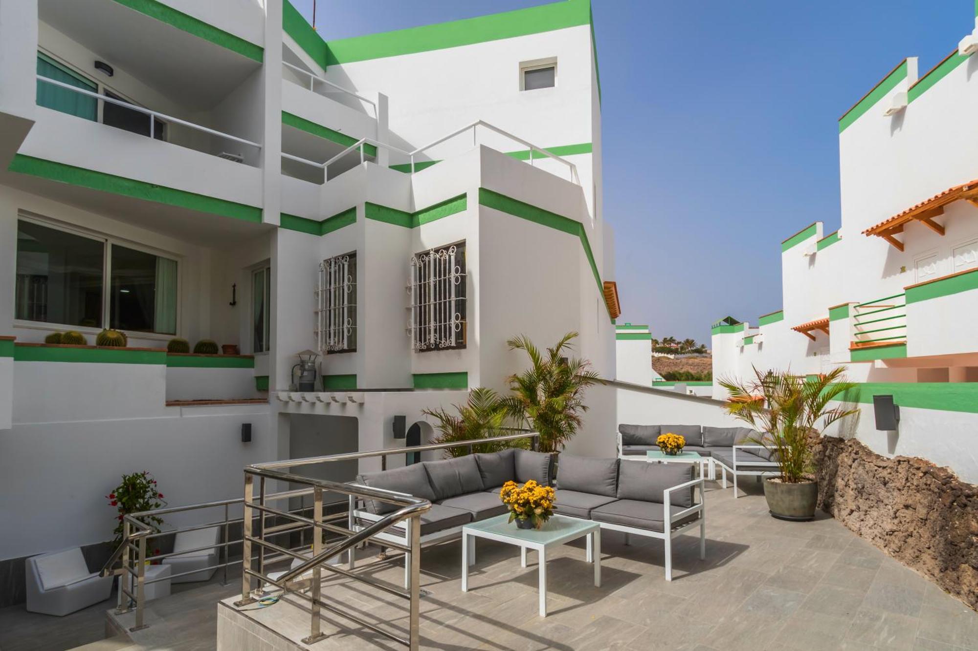 Aparthotel Esquinzo Y Monte Del Mar Playa De Esquinzo Eksteriør bilde